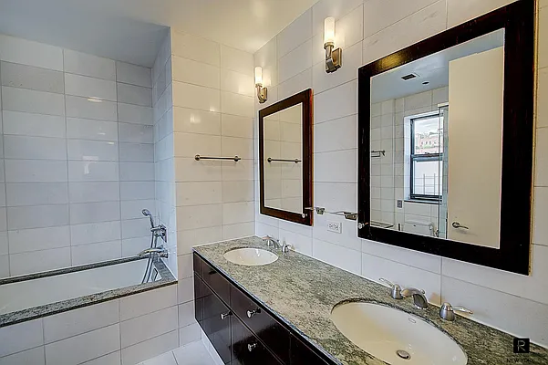 Rented by R New York | media 38