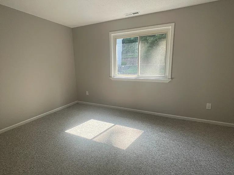 273 Derby Ave #503 — Photo 7
