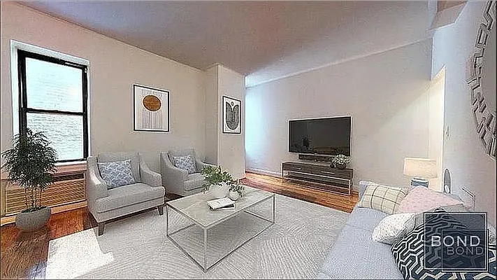 Rented by Bond New York | media 1