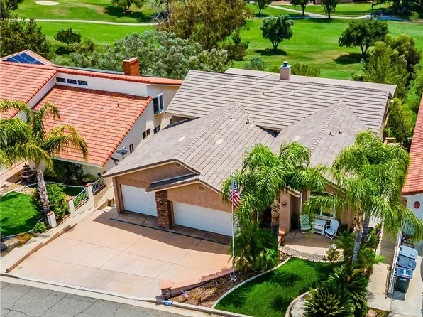 30835 Early Round Dr, Canyon Lake, CA 92587
