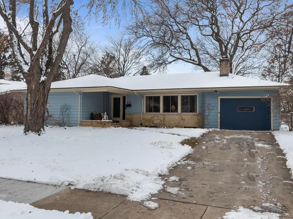 661 Stevens St, Neenah, WI 54956