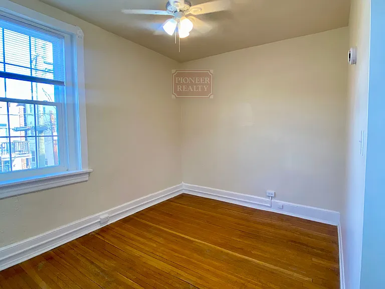 3110 Kensington Ave #8 — Photo 20