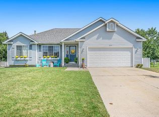 3860 Pine Meadow Dr, Holland, MI 49424