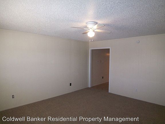 2nd image of 4820 66th St Unit A