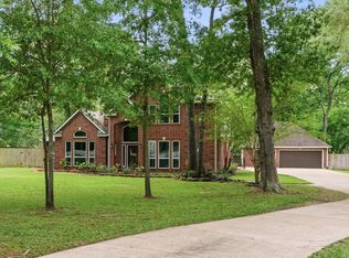 2024 Old River Rd, Montgomery, TX 77356