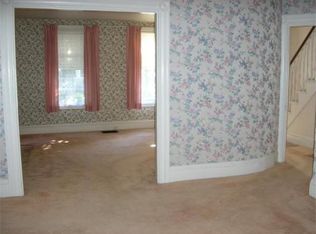 22 Arlington St, Reading, MA 01867