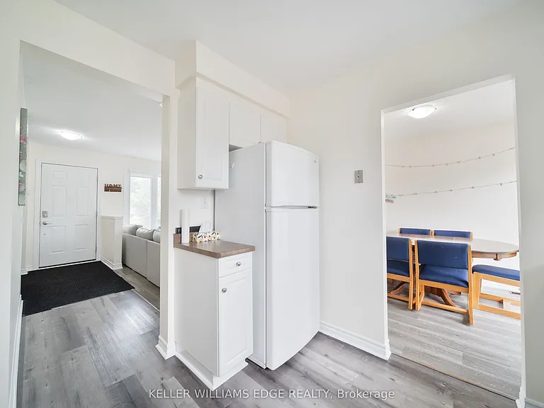 124 Romy Cres — Photo 10