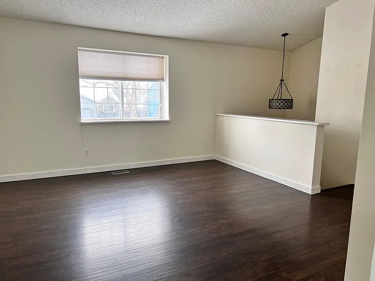 2137 Tulip St — Photo 8
