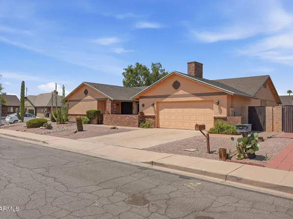 226 E GLENCOVE Street, Mesa, AZ 85201