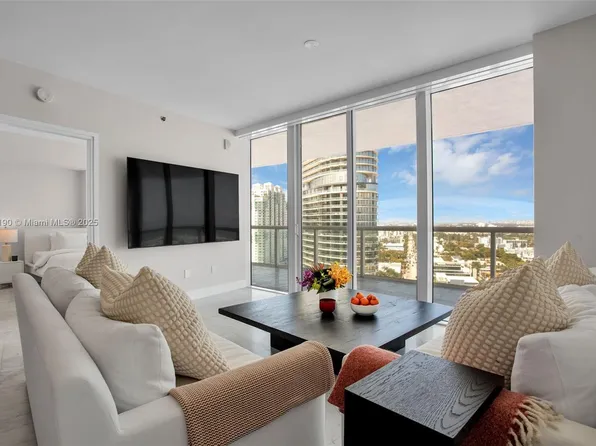 450 Alton Rd APT 2110, Miami Beach, FL 33139