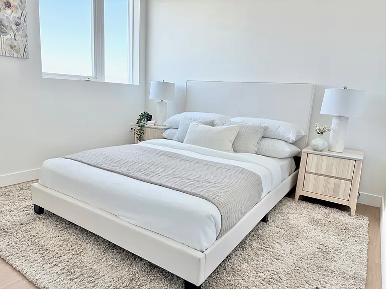 Penthouse 2 Bed 2.5 Bath