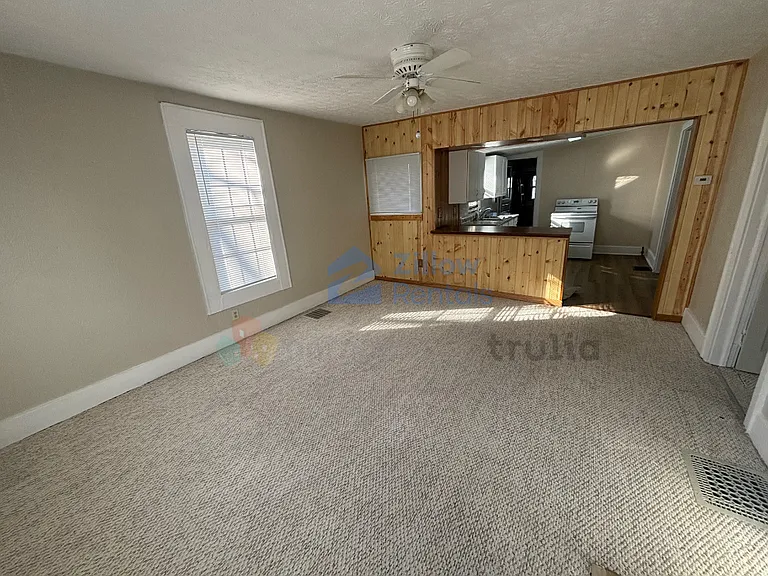 733 Montana Ave — Photo 13