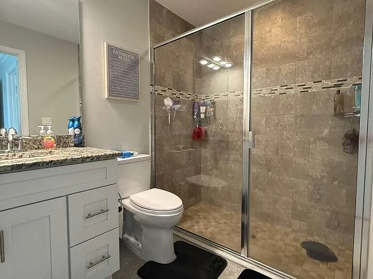 349 NW Hibiscus St — Photo 15