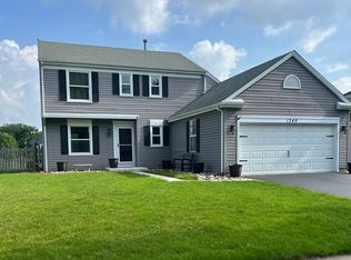 1345 Rose Ave, Carol Stream, IL 60188