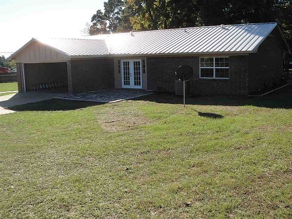 2nd image of 380 Merritt Dr