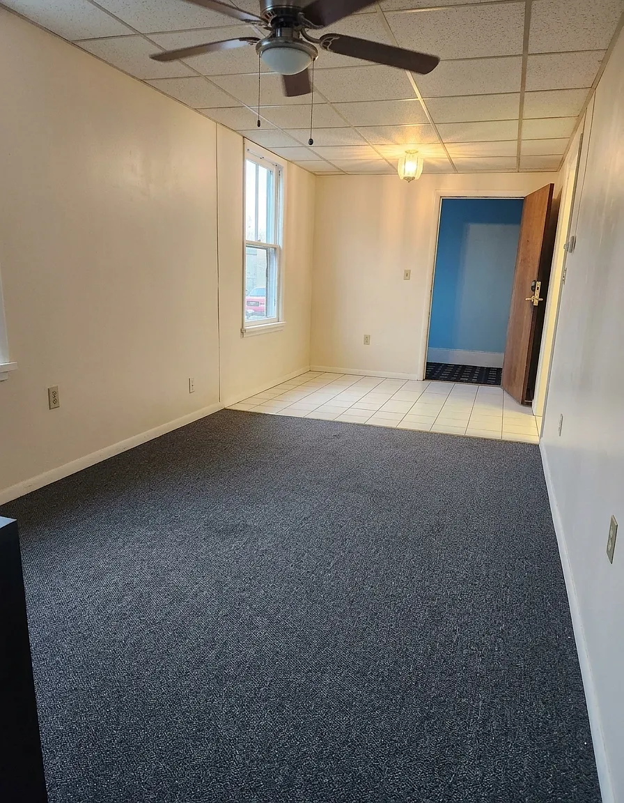 1 bed, $1,100 — Photo 4