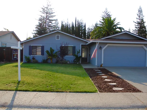 4877 Racetrack Cir, Rocklin, CA 95677