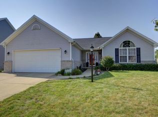 805 E Jackson St, Tolono, IL