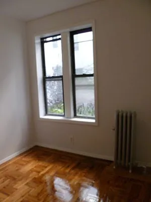 Rented by Arena Real Estate | media 6