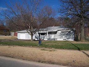 2nd image of 4605 N 50th St