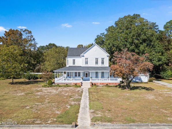 950 Main Street, Fair Bluff, NC 28439
