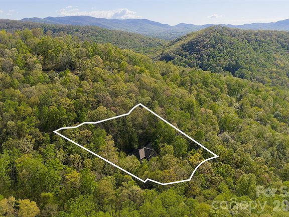 2nd image of 36 Snowshoe Dr