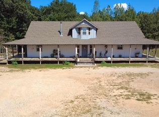 6083 Highway 71 S, Cove, AR 71937