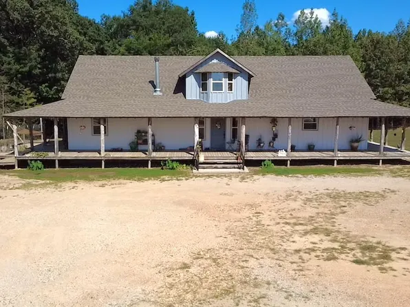 6083 Highway 71 S, Cove, AR 71937