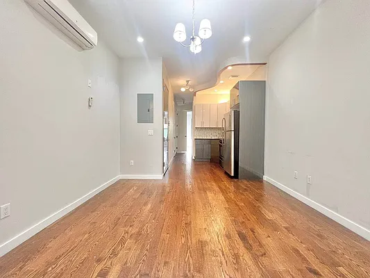 Rented by Doorway NYC, LLC | media 1
