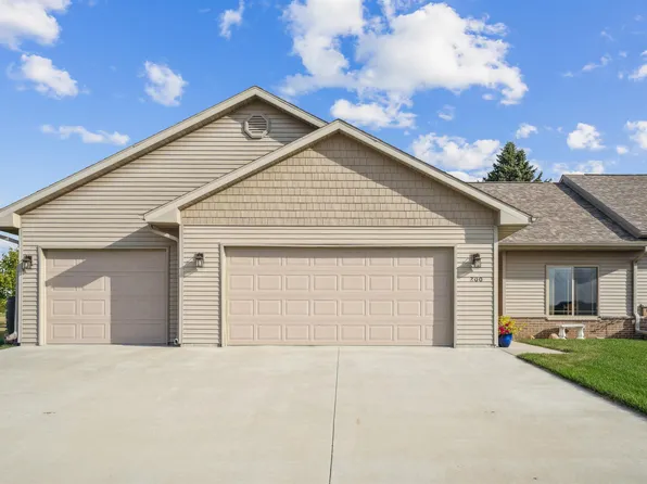 200 Schumacher Blvd, Denver, IA 50622