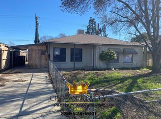 1308 N Hall St, Visalia, CA 93291