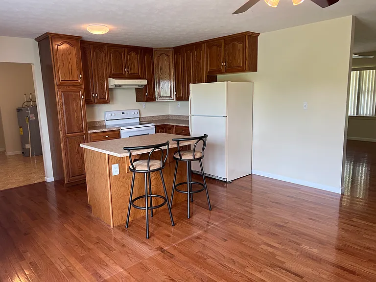 1723 Quarry Rd — Photo 12