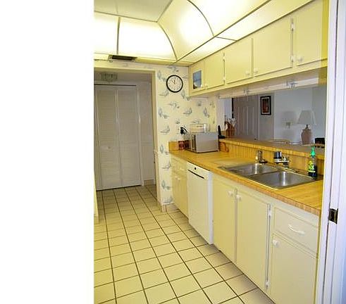 4th image of 1401 Middle Gulf Dr Unit O402
