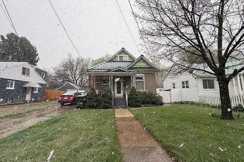 1st image of 469 13th St