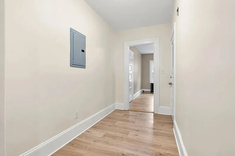 75 Dana St #3