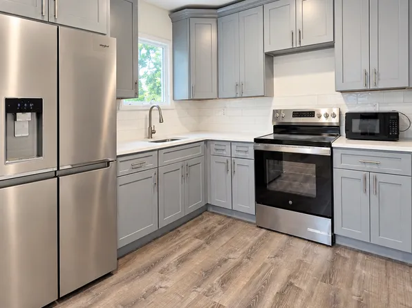 (undisclosed Address), Brentwood, NY 11717