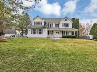 16N938 Ketchum Rd, Hampshire, IL 60140