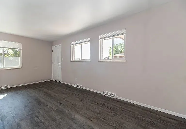 1 bed, 1.0 bath, 525 sqft, $1,125 — Photo 4