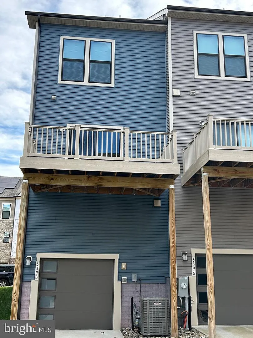 Building Photo - 3398 Cormorant Dr