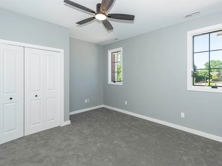 5395 Plymouth Rd — Photo 21