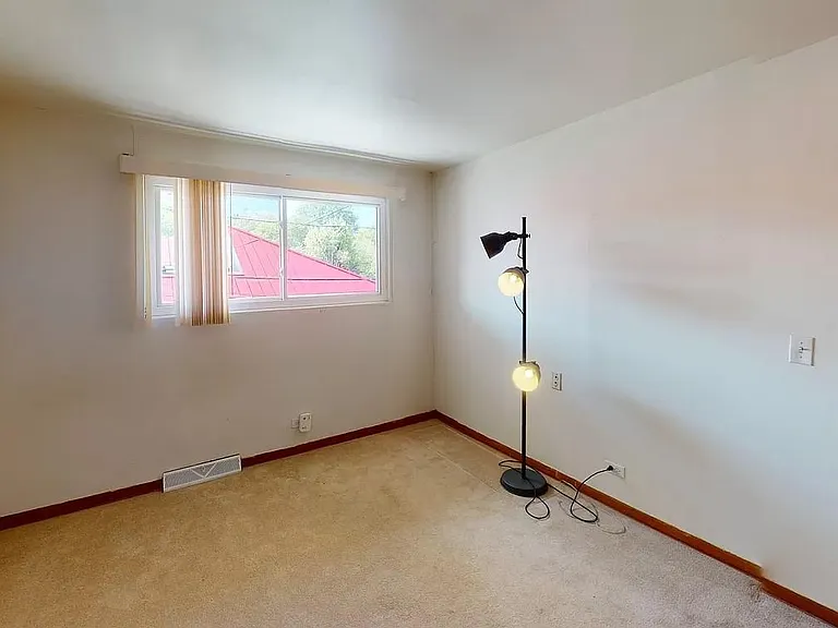 10 E Judith Ann Dr — Photo 5