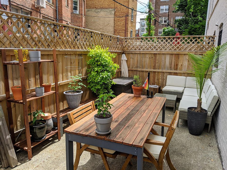Private Outdoor Patio