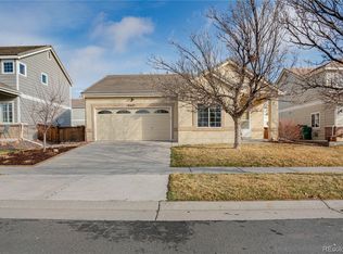 19427 E 58th Pl, Aurora, CO 80019