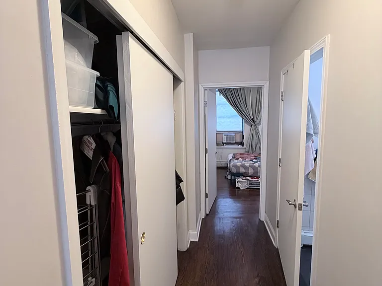 654 Saint Marks Ave #1B — Photo 9