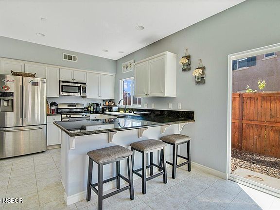 5th image of 2212 Meridian Way