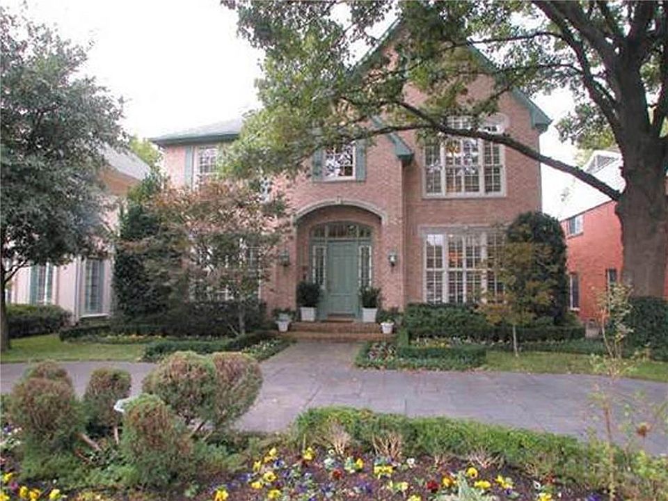 1st image of 3209 Drexel Dr