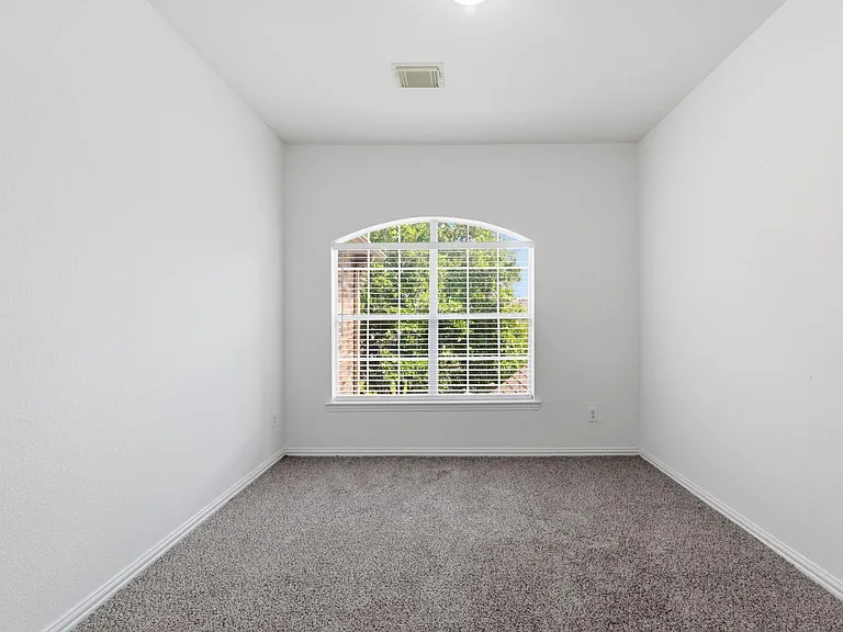 16023 Powder Springs Ln — Photo 37