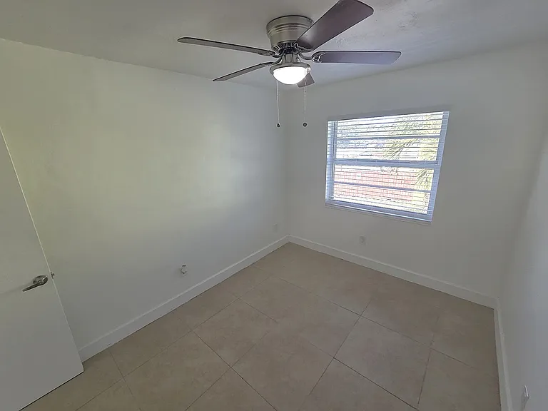 19356 SW 103rd Ct — Photo 20