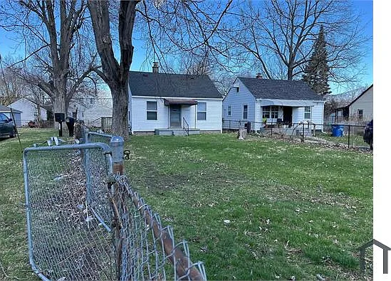 7201 Prospect Ave