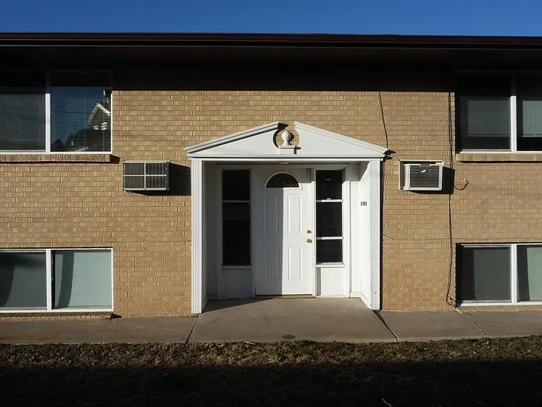 1409 Utah St #D — Photo 2